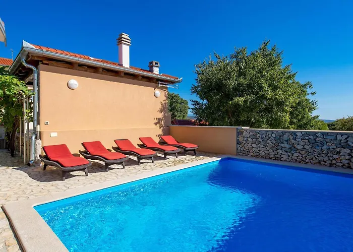 4 Bedroom Amazing In Garica